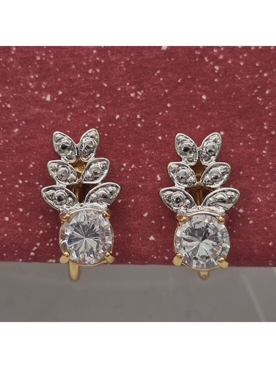 Lind Jewelry - 14K HGE Gold Plated Cubic ZirconiaPost Earrings Floral Leaf by Lind Vintage